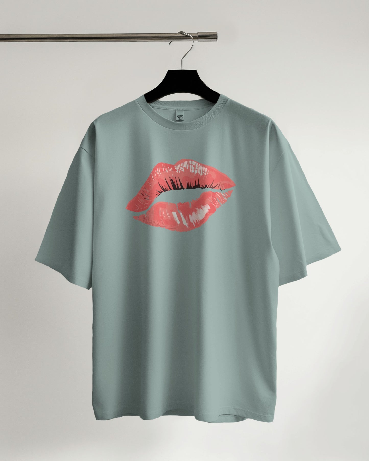 Premium Trendy lips T-shirt